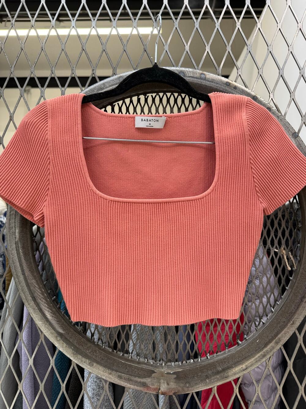 Babaton Aritzia Sculpt Knit Squareneck Short Sleeve Crop Top Pink Coral Size M